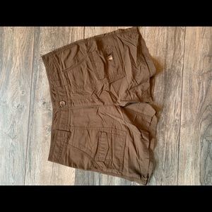 Life is Good Cargo Hiking Shorts size 8